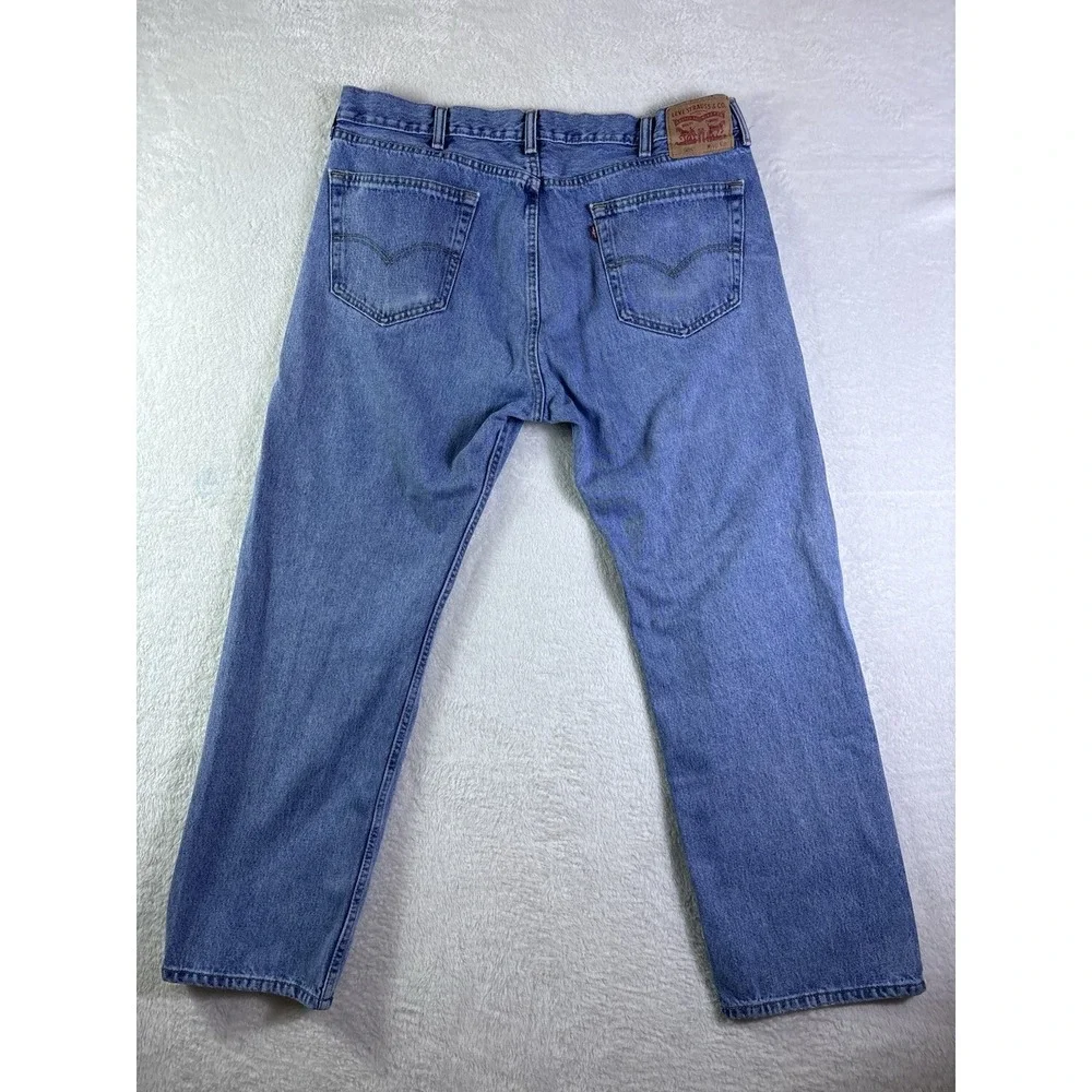 Levi's 505 Jeans Mens 40x30 Blue Denim Medium Wash Straight Leg Regular Fit